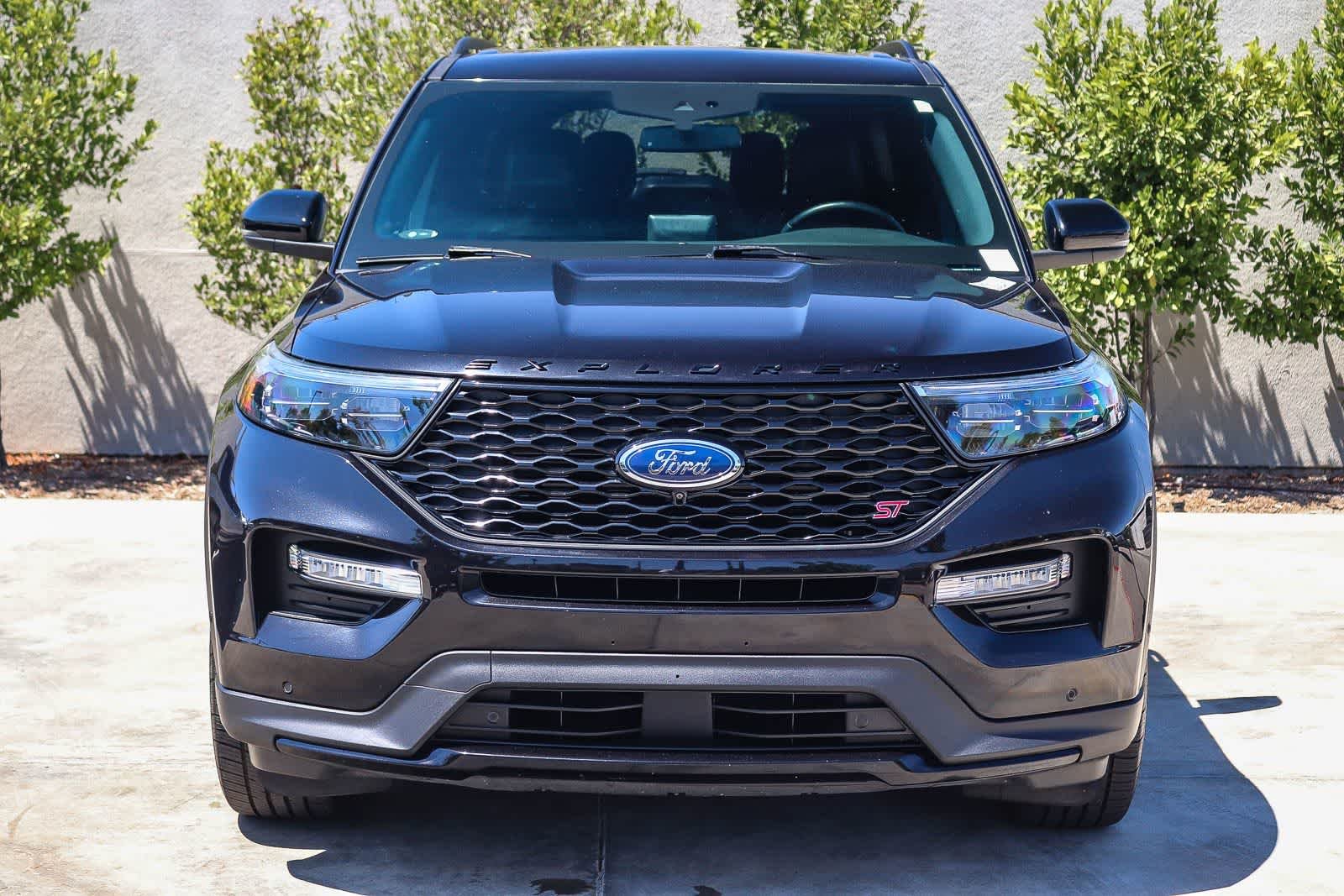Used 2021 Agate Black Metallic Ford ST image 2