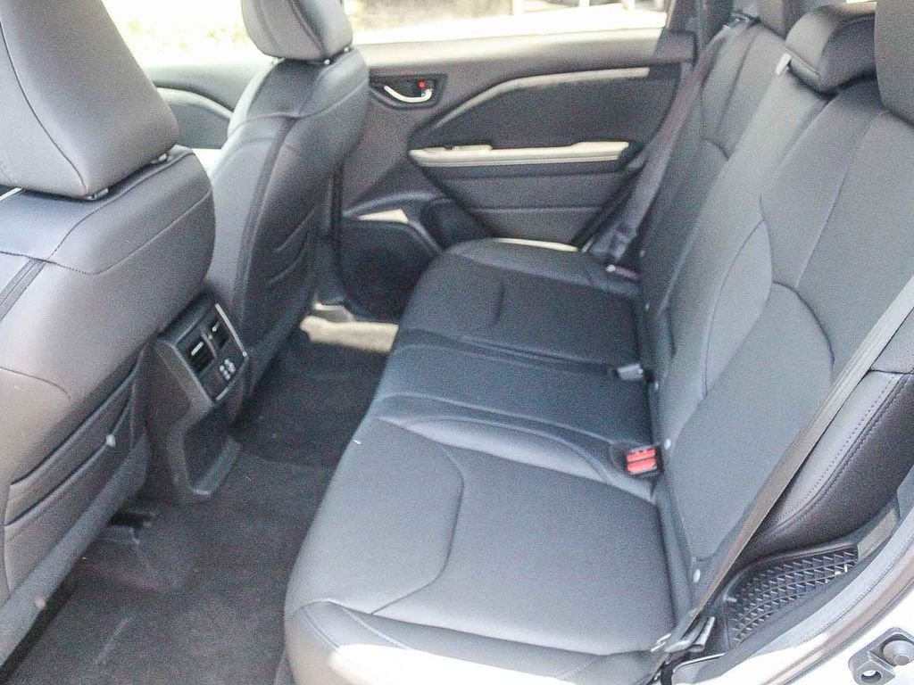 New 2026 ICE SILVER METALLIC Subaru Limited Hybrid image 20