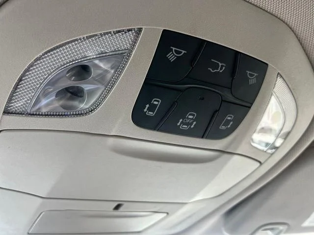 Used 2023 White Chrysler Touring L image 38