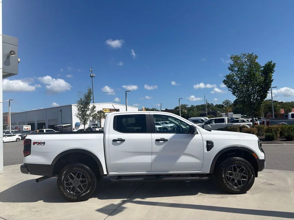 Certified Used 2024 Oxford White Ford XLT image 9