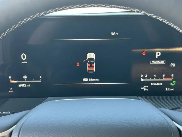 New 2027 RADIANT WHITE INFINITI Luxe 4WD image 30