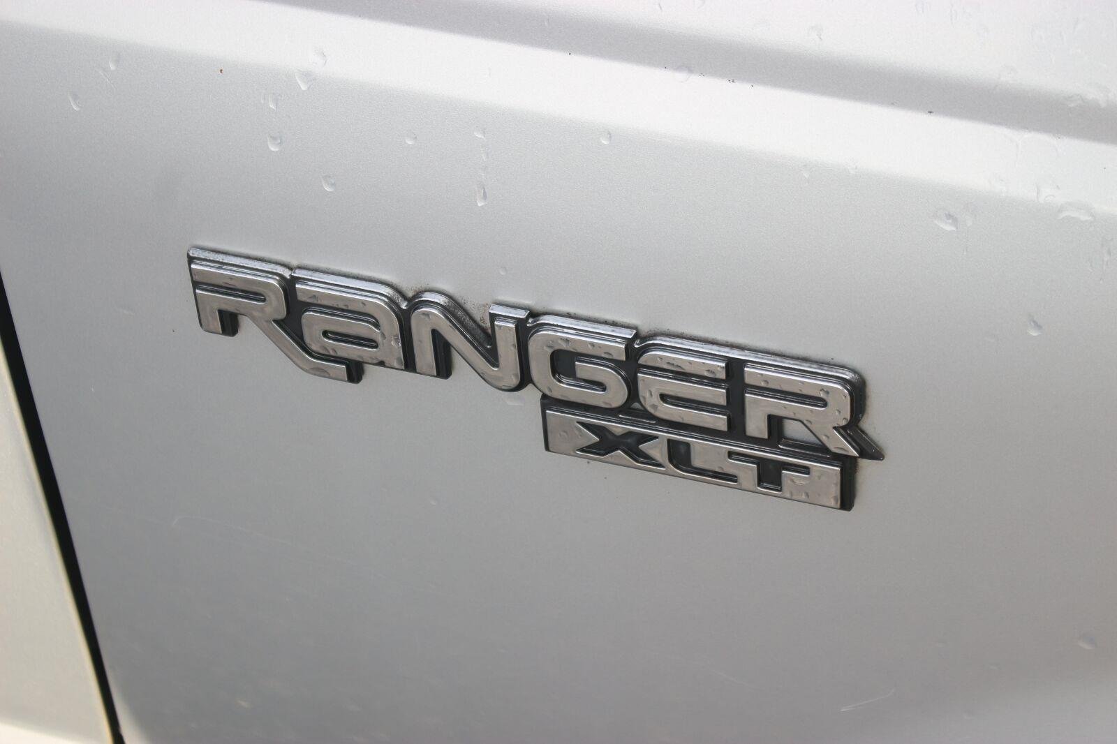 Used 2003 Silver Ford XL Fleet image 10