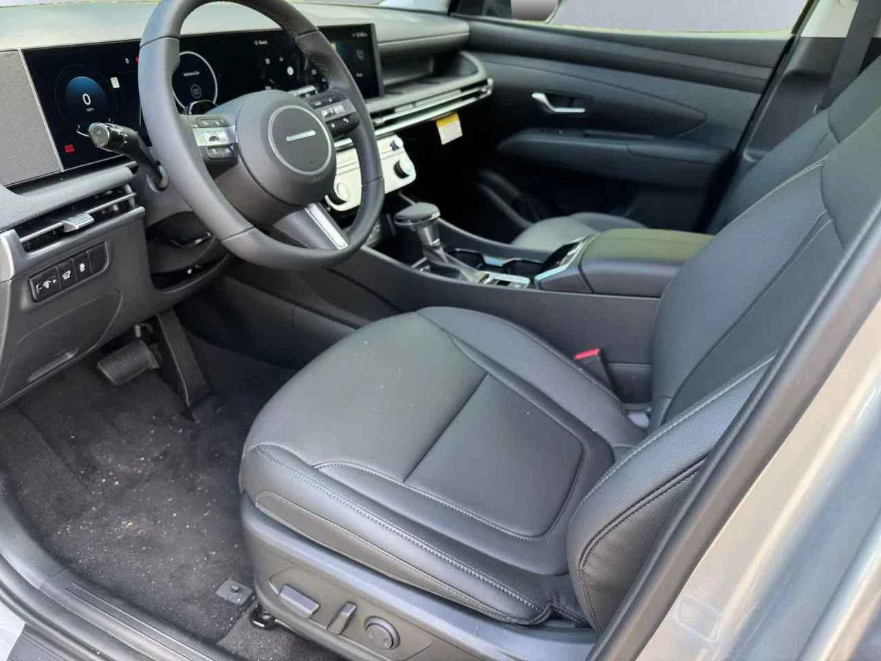 New 2026 Silver Hyundai SEL Premium AWD image 7