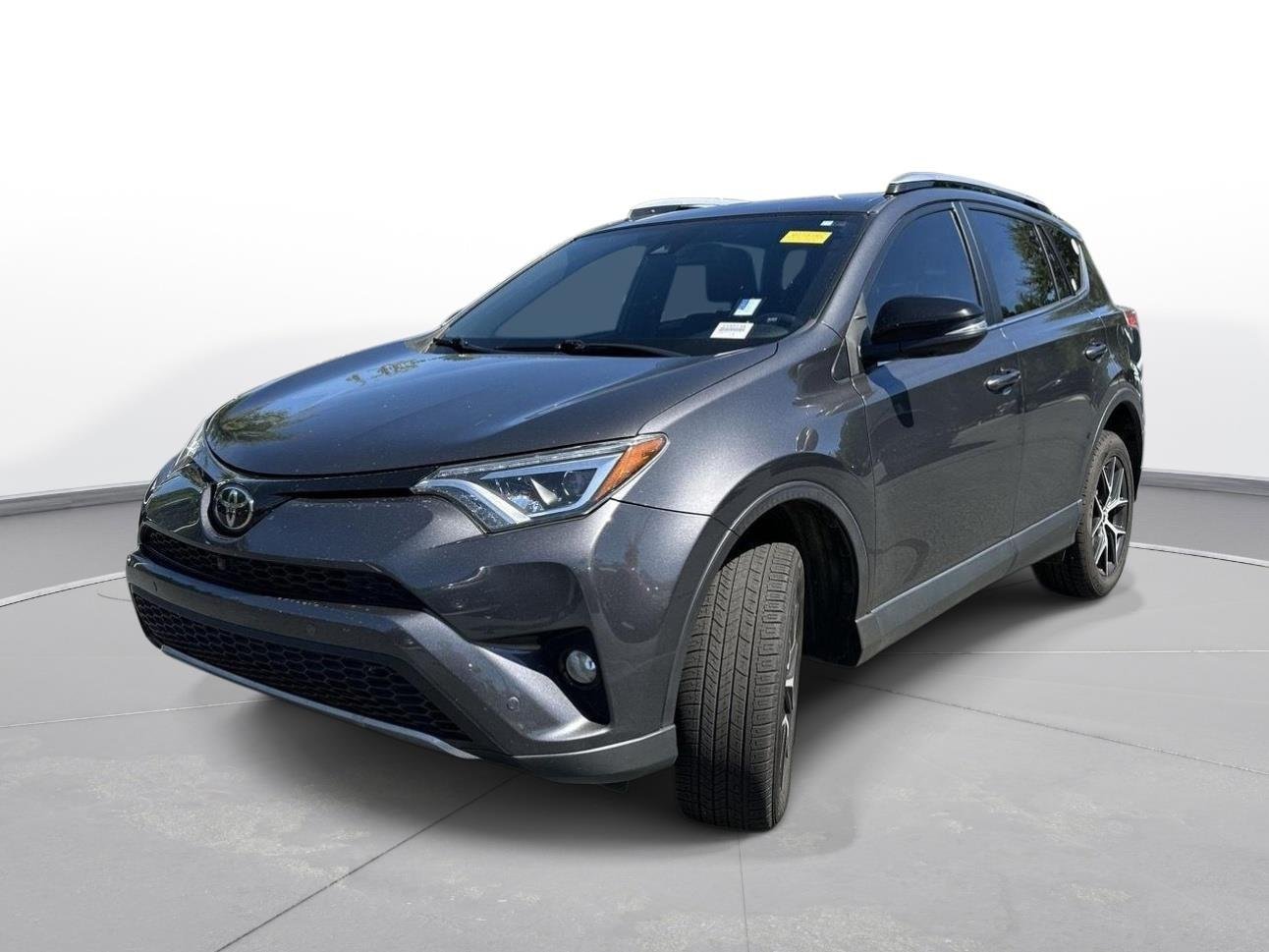 Used 2017 Magnetic Gray Metallic Toyota SE image 2