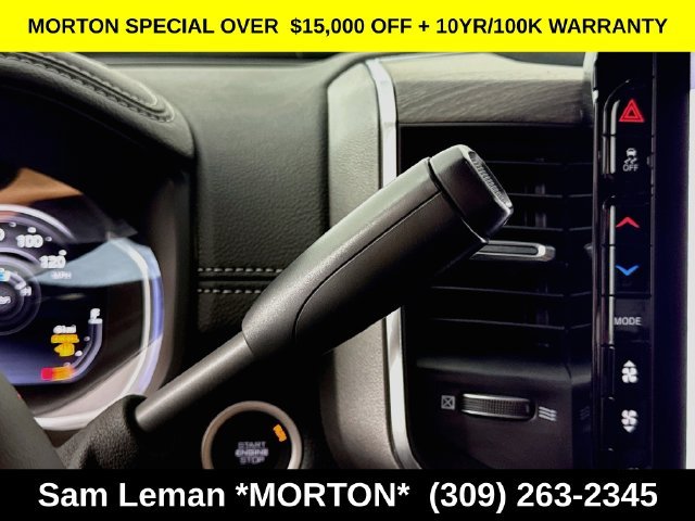 New 2026 Diamond Black Crystal Pearl-Coat Exterior Paint Ram Laramie image 17