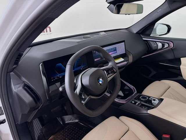 New 2026 White Metallic BMW 30 xDrive image 9
