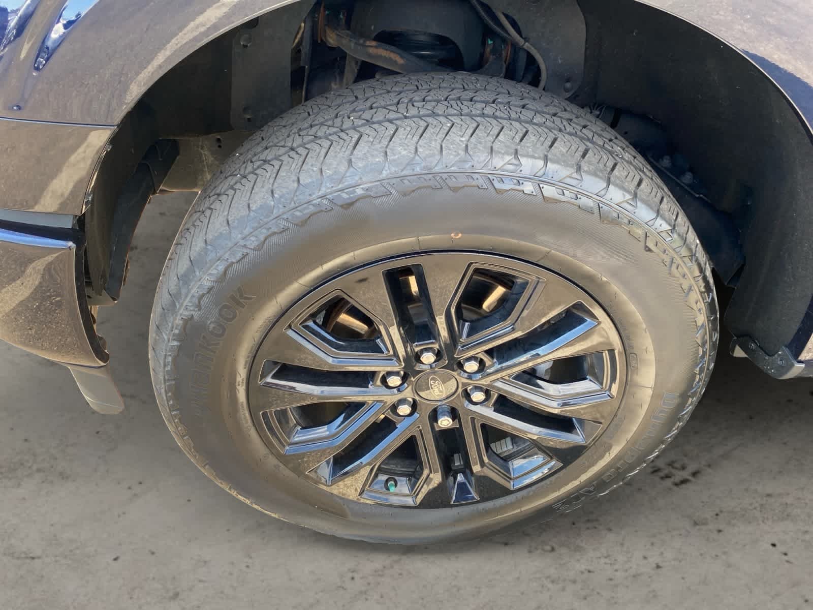 Used 2024 Antimatter Blue Ford XLT image 13