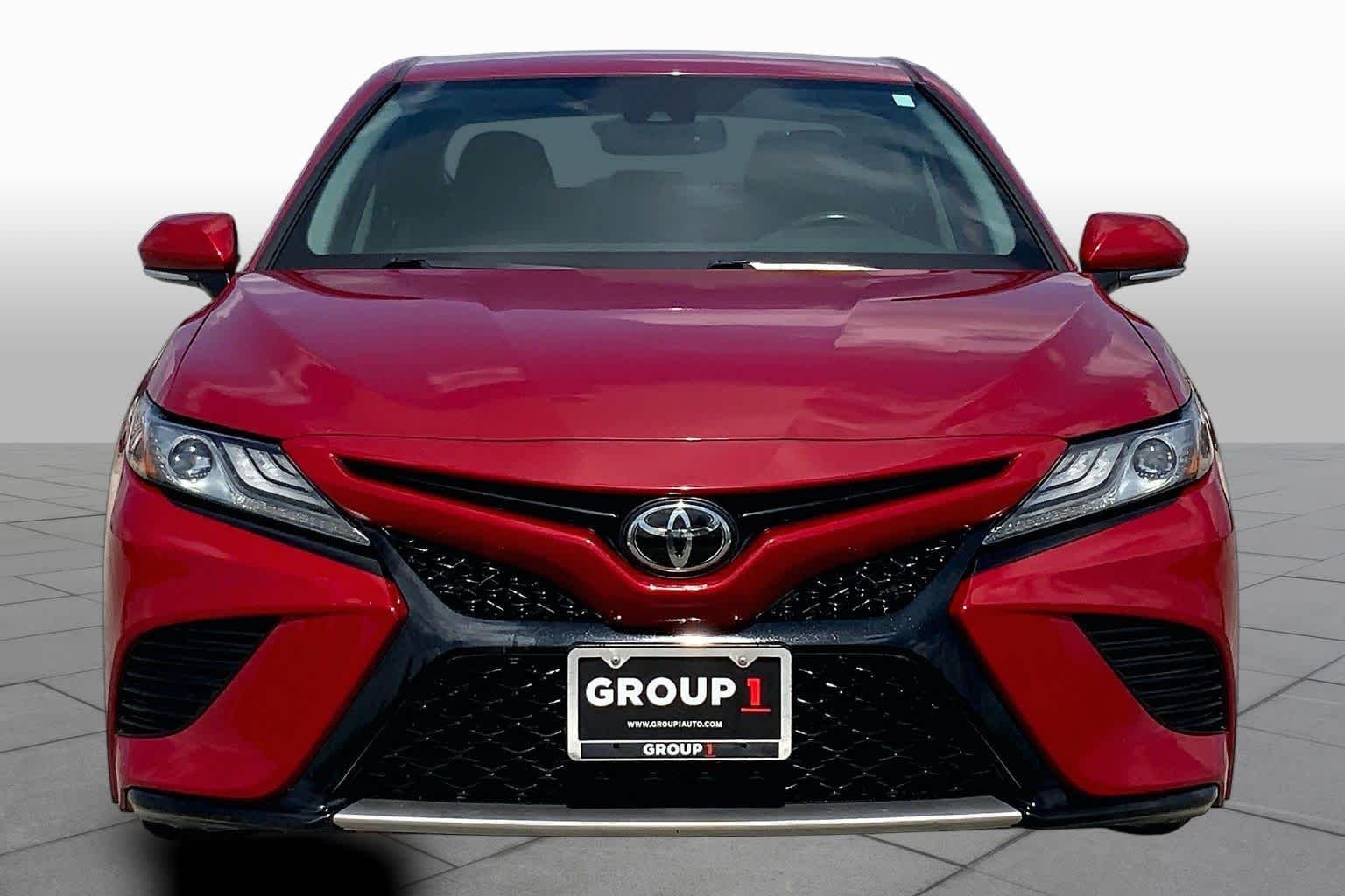 Used 2019 Supersonic Red Toyota XSE image 4
