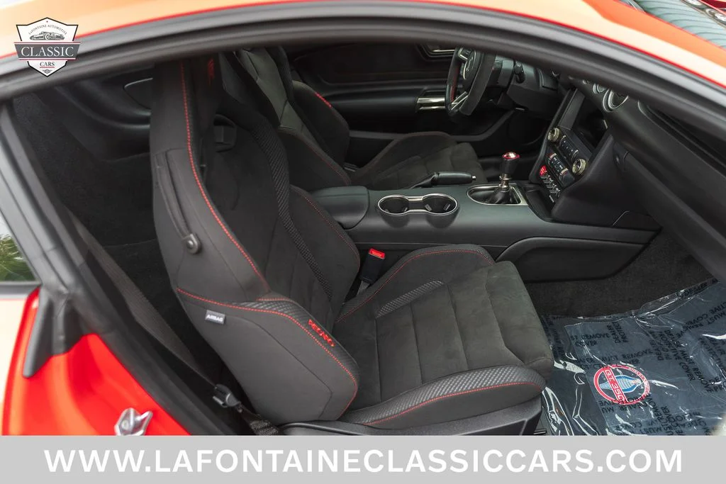 Used 2017 Red Ford Shelby GT350R image 42