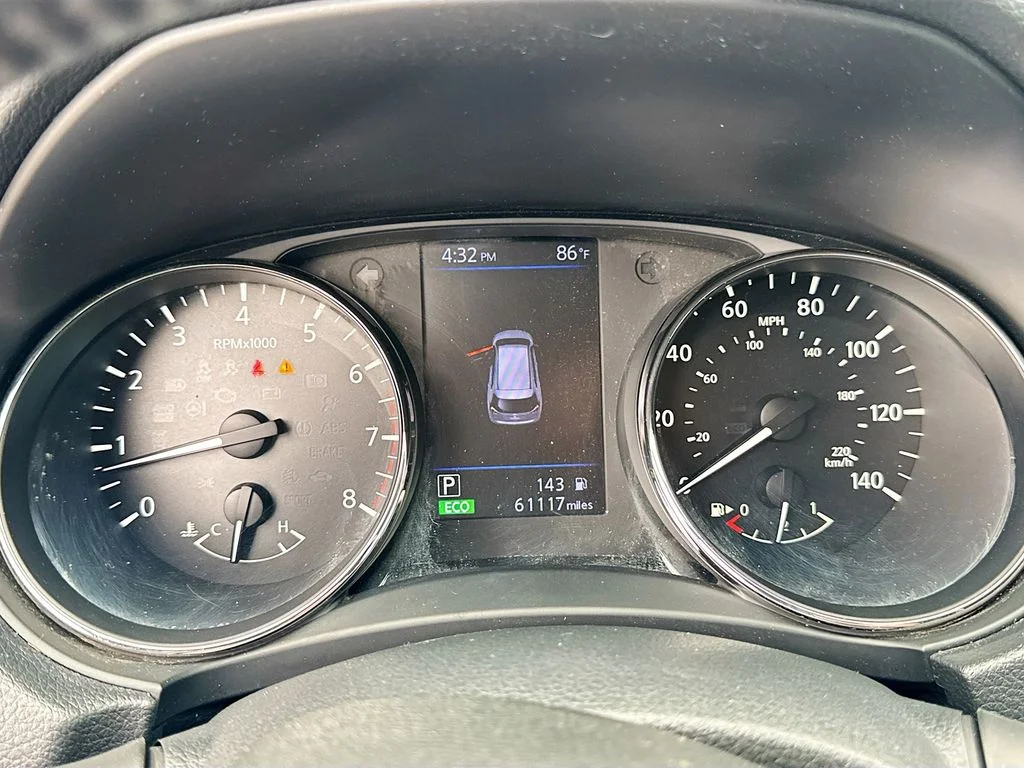 Used 2018 Gray Nissan SV image 15
