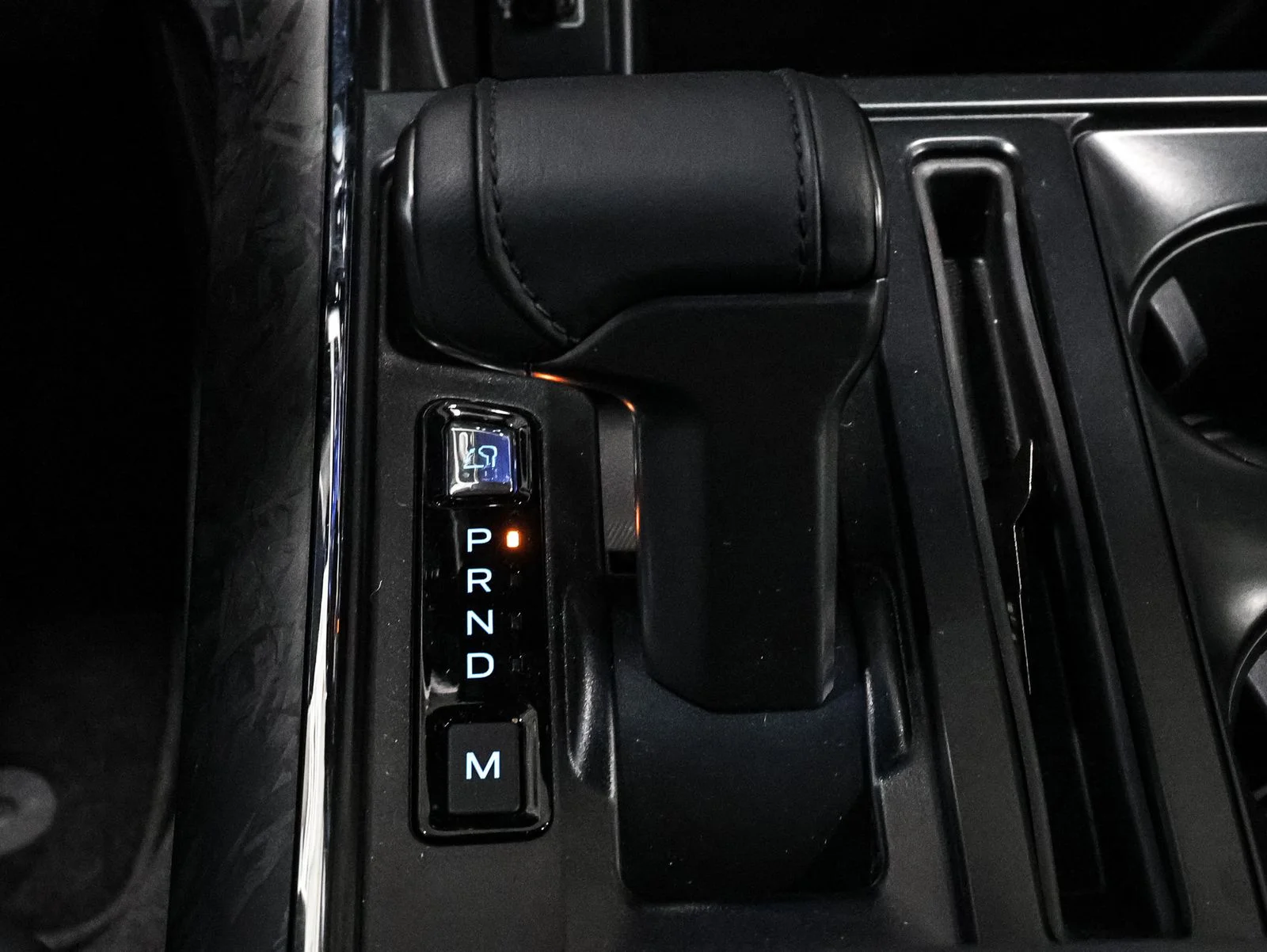 New 2026 Avalanche Ford XLT image 32