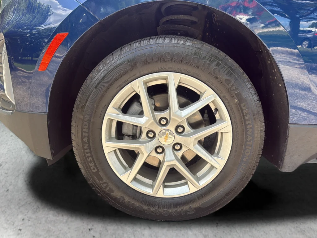 Used 2023 Blue Chevrolet LT image 34