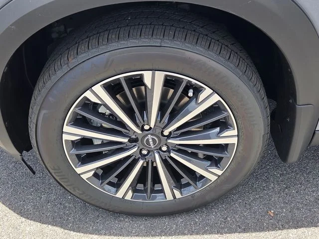 New 2026 Boulder Gray Pearl Nissan Platinum image 7