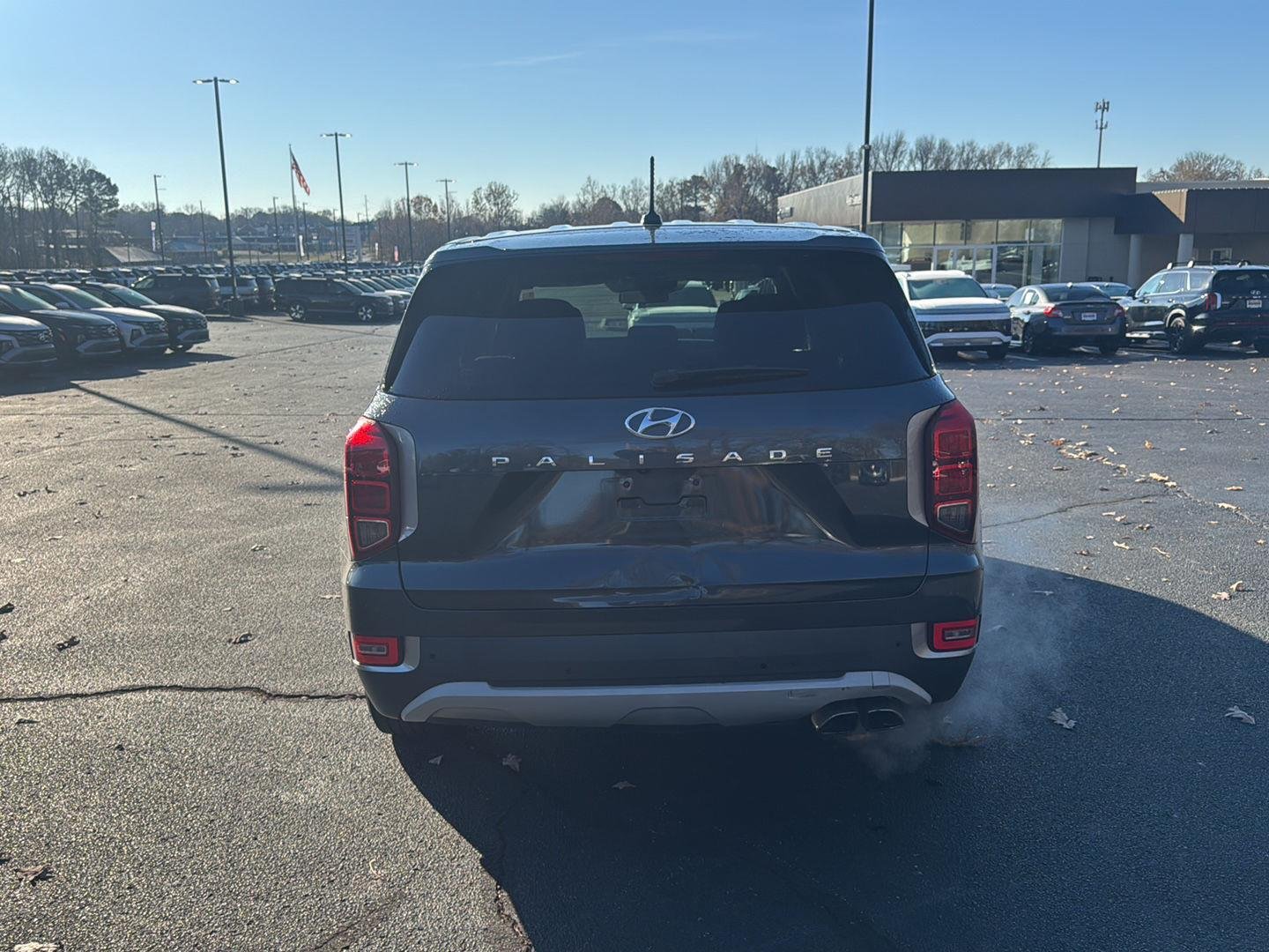 Used 2020 Steel Graphite Hyundai SE image 4