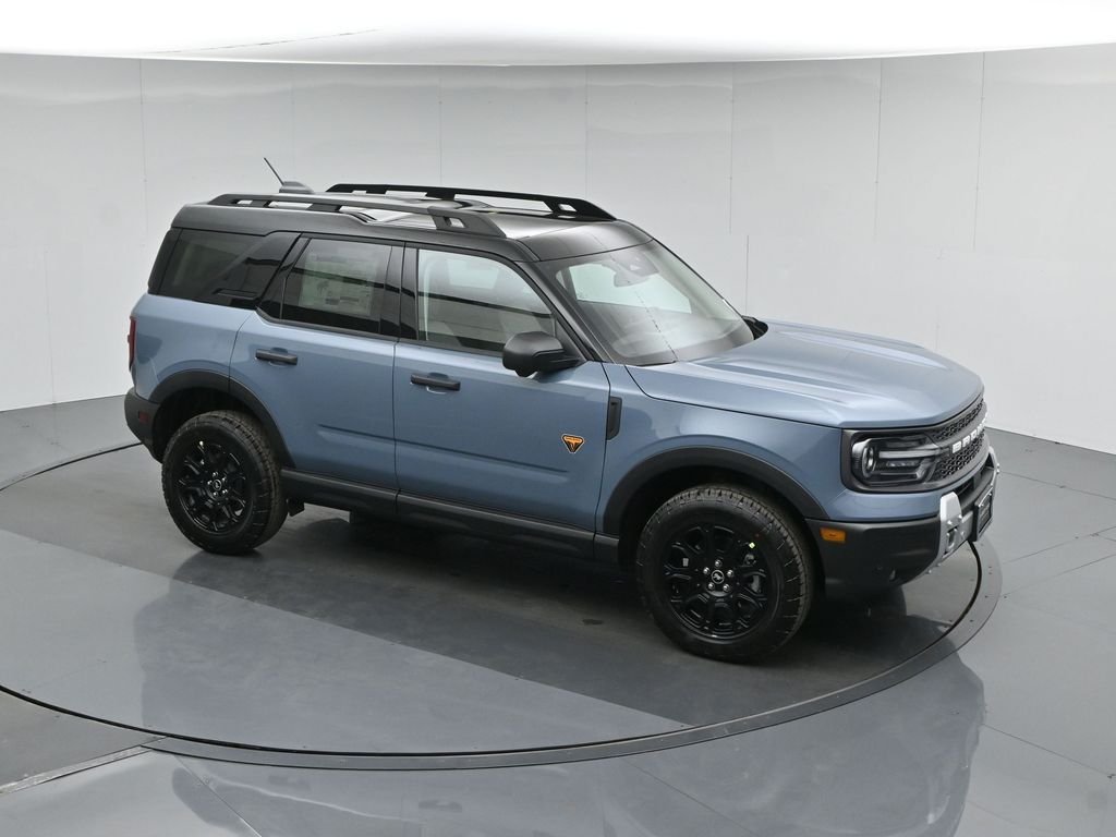 New 2026 Azure Gray Metallic Tri-Coat Ford Badlands image 43