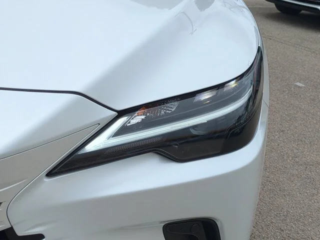 Certified Used 2025  Lexus 350 image 10