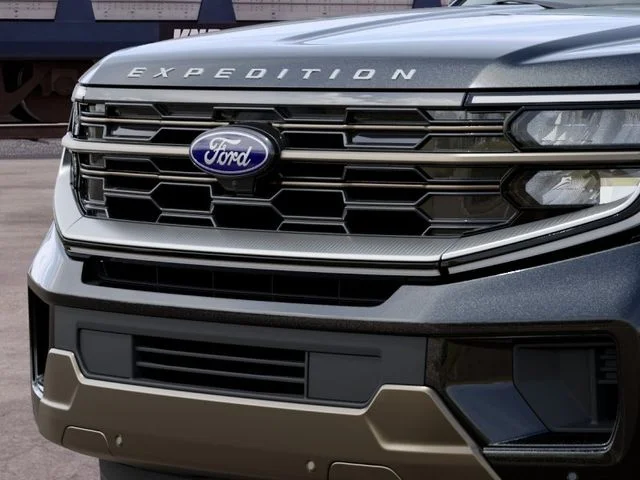 New 2027 Agate Black Metallic Ford King Ranch image 17