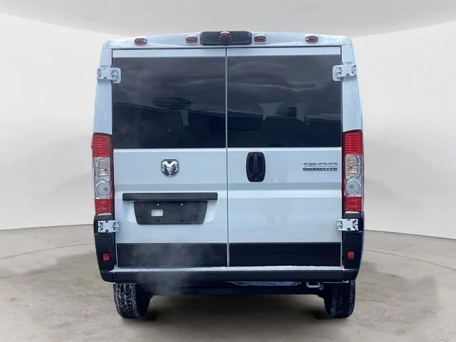 New 2026 Bright White Clearcoat Ram PROMASTER 1500 TRADESMAN CARGO VAN LOW ROOF 118