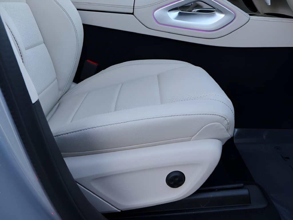 Used 2026 Cirrus Silver Metallic Mercedes-Benz GLE 350 image 12