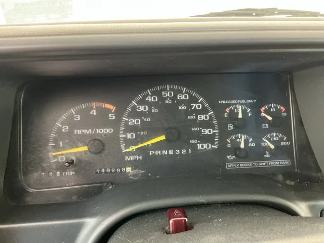 Used 1995  Chevrolet Cheyenne image 9