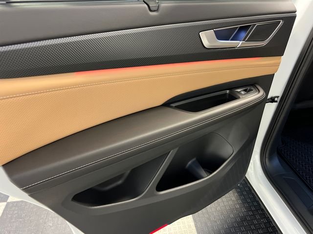 New 2026 White Volkswagen 2.0T SEL R-Line Black image 11