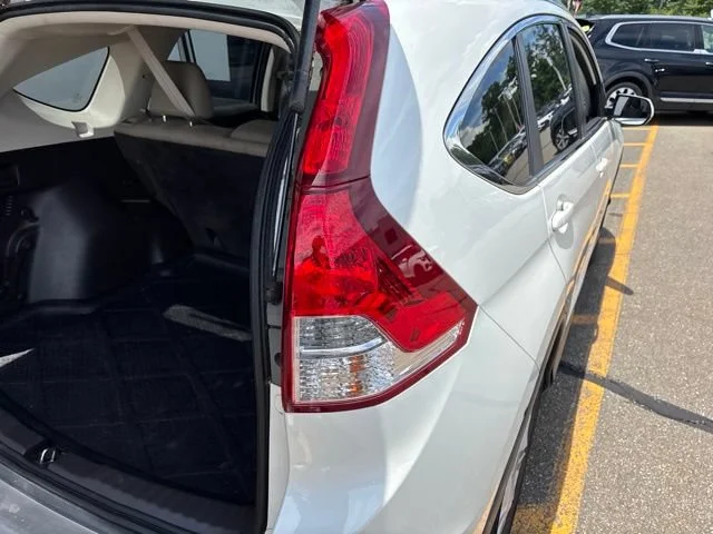 Used 2014 White Diamond Pearl Honda EX-L image 8