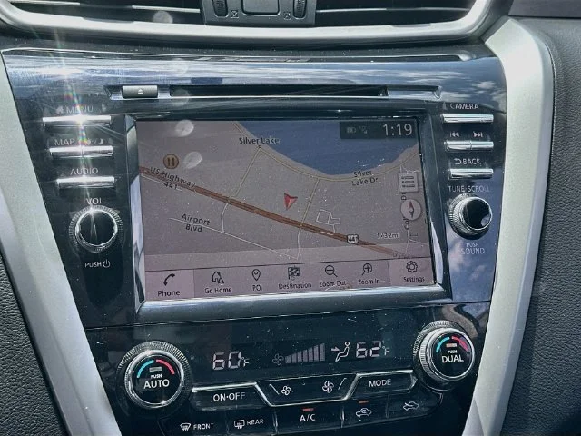 Used 2019 Cayenne Red Pearl Metallic Nissan SL image 13