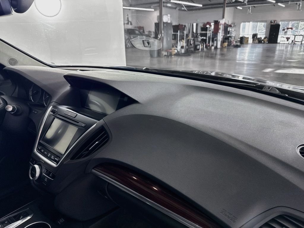 Used 2016 Black Acura 3.5L image 31