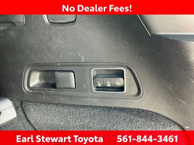 Used 2023 Black Mercedes-Benz GLS 580 image 16