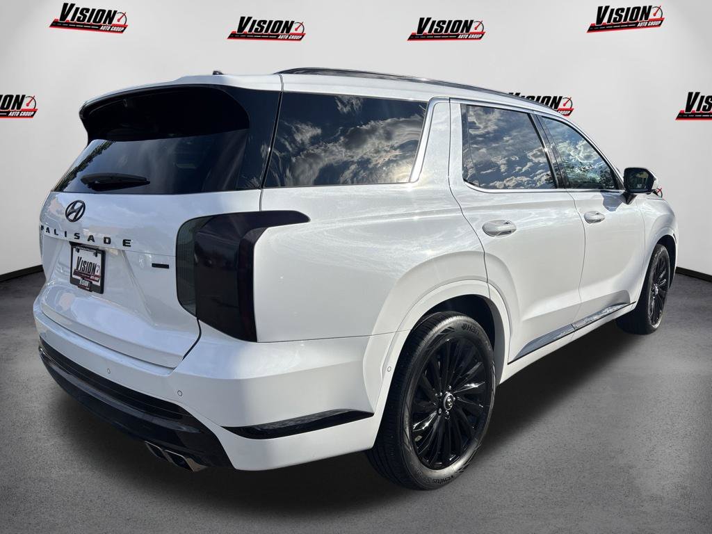 Used 2025 White Hyundai Calligraphy Night Edition image 5
