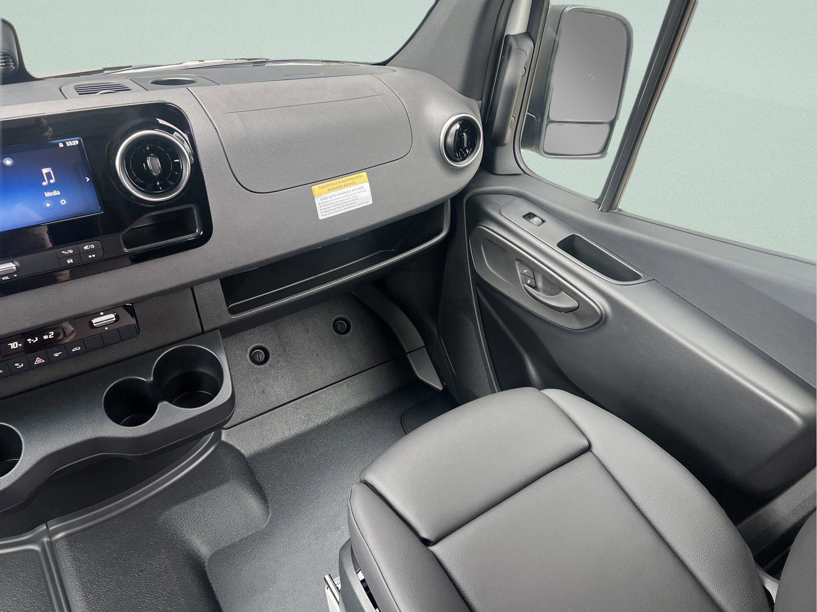 2025 Mercedes-Benz Sprinter Cargo Van Base - Photo 25