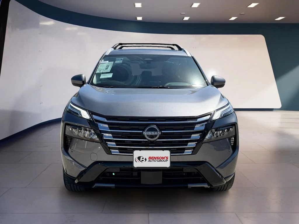New 2026 Gray Nissan Platinum image 8