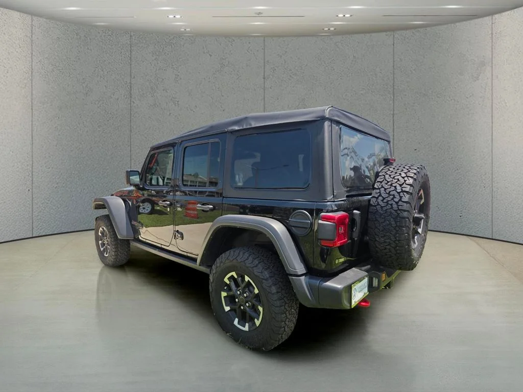 Used 2025 Black Jeep Rubicon image 3