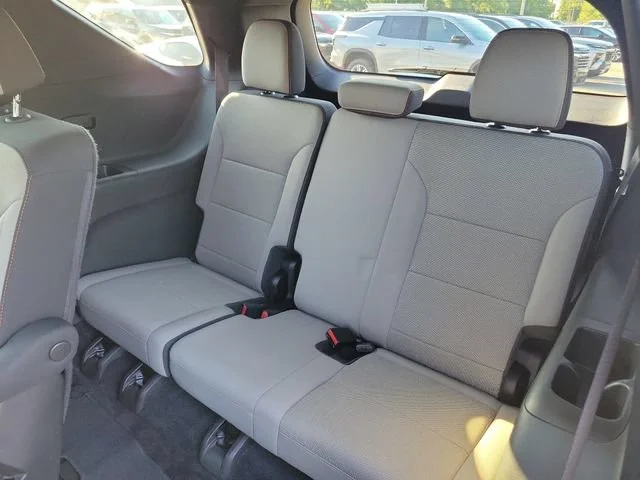 2025 Chevrolet Traverse LT - Photo 17