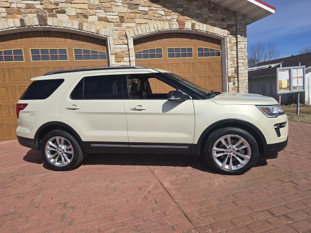 Used 2018 Ford Explorer XLT with VIN 1FM5K8D88JGA98083 for sale in Milladore, WI