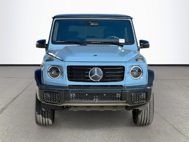 Certified Used 2025 Gray Mercedes-Benz G 580 image 2