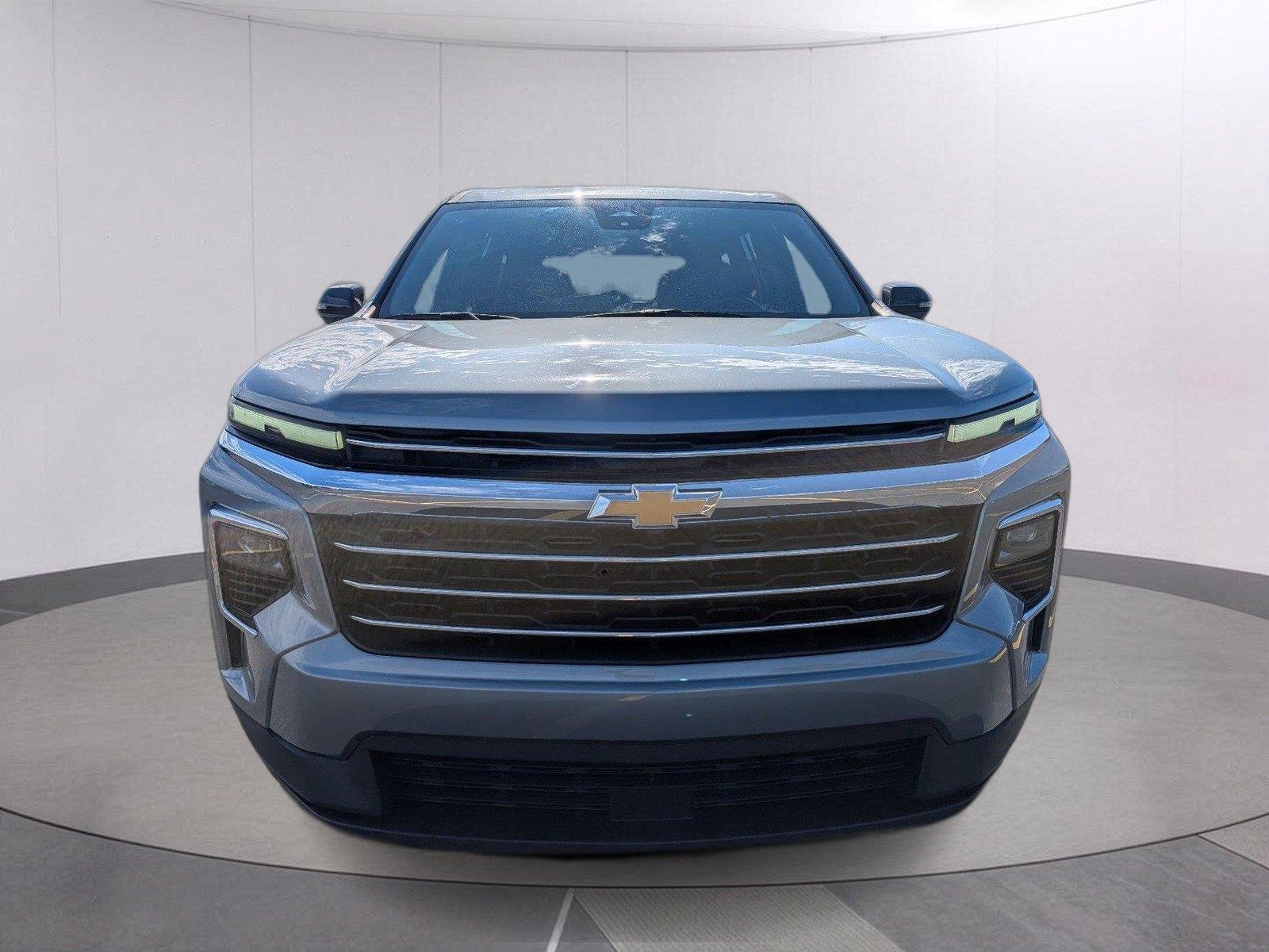 Used 2026 Sterling Gray Metallic Chevrolet LT image 10
