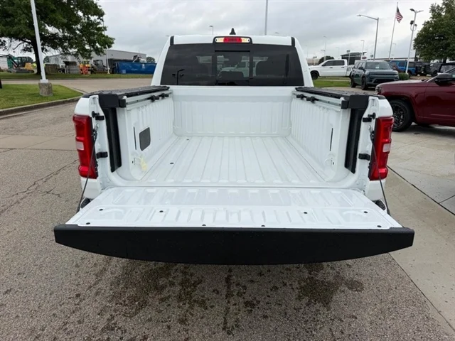 New 2026 Bright White Clear-Coat Exterior Paint RAM Big Horn image 6