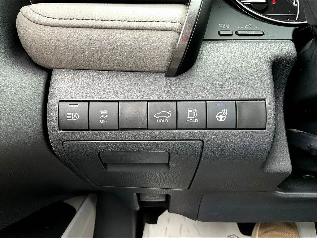 Used 2024 Gray Toyota SE image 15