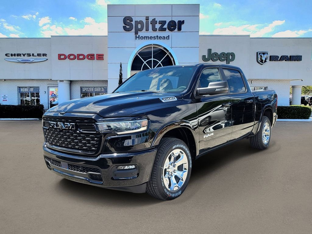 New 2026 Diamond Black Crystal Pearlcoat RAM Big Horn/Lone Star image 4