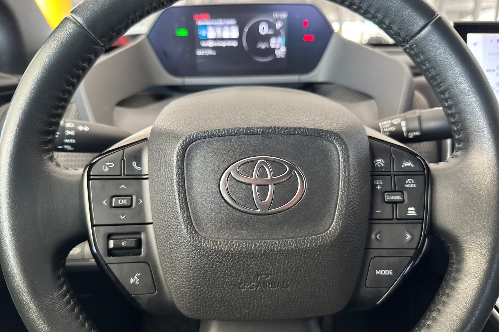 Certified Used 2024 Wind Chill Pearl Toyota XLE image 22