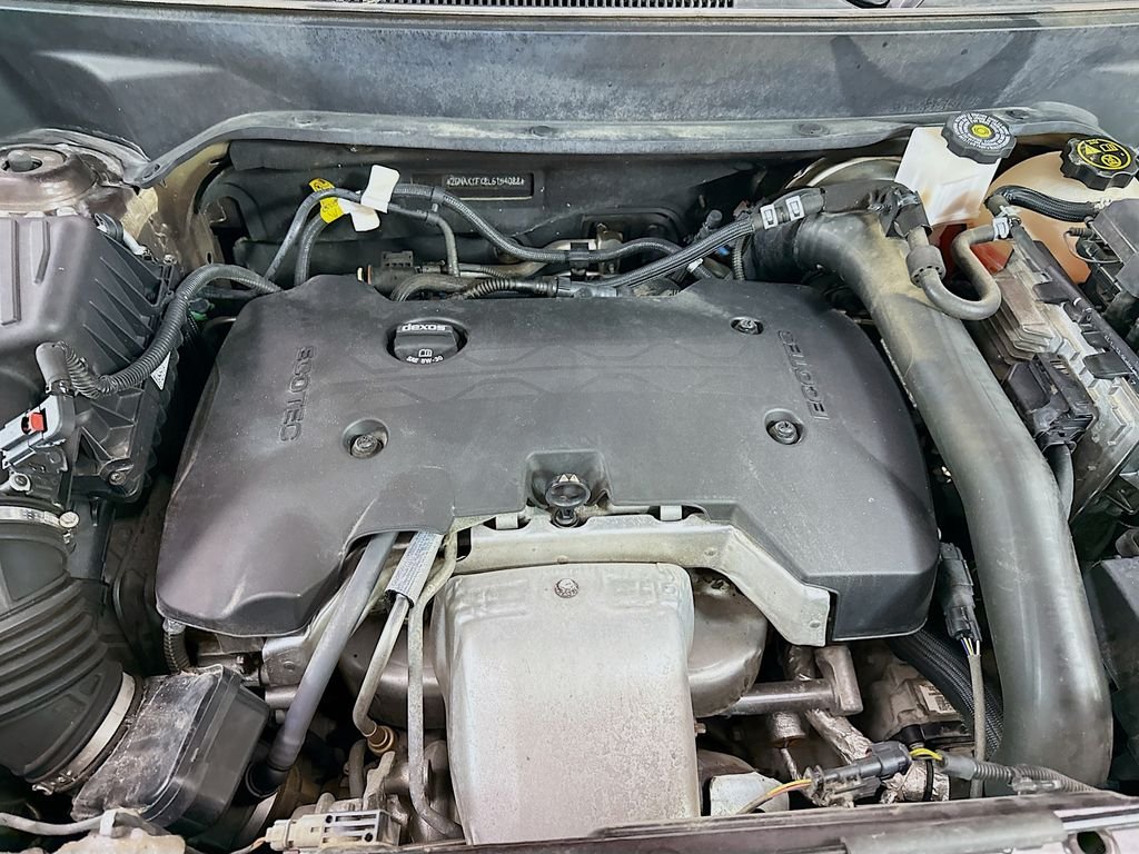 Used 2020 Chocolate Metallic Chevrolet Premier image 34