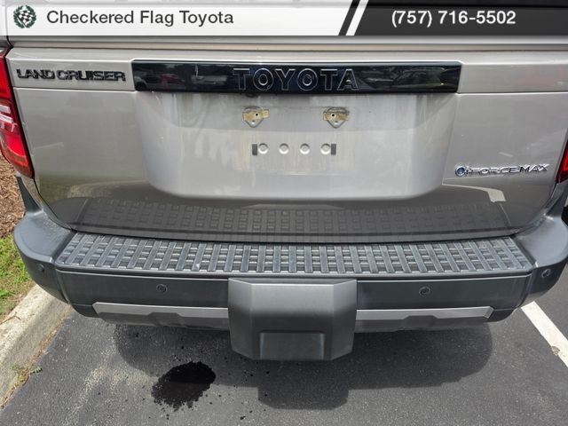 Used 2024 Meteor Shower Toyota Base image 7