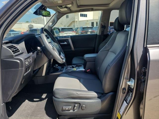Certified Used 2021 MAGNETIC GRAY MET. Toyota  image 15