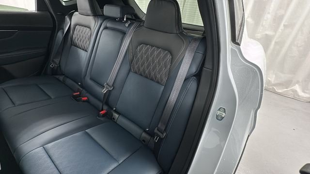 2025 Nissan Murano Platinum - Photo 12