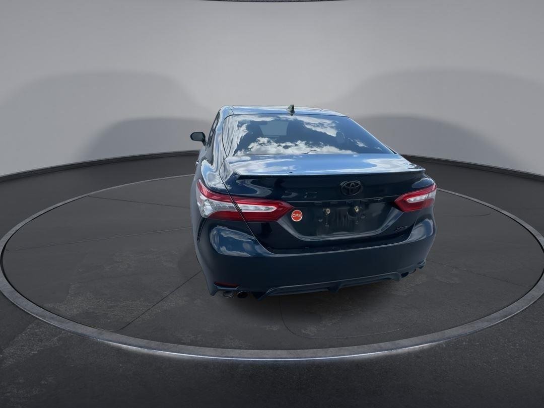 Used 2019 Galactic Aqua Mica Toyota XSE V6 image 7