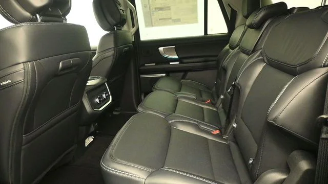 New 2027 Dark Matter Gray Metallic Ford MAX Platinum image 10