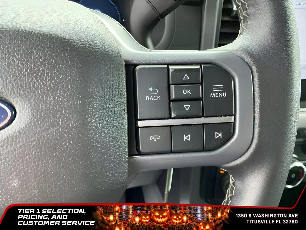 Used 2025 Gray Ford XLT image 30