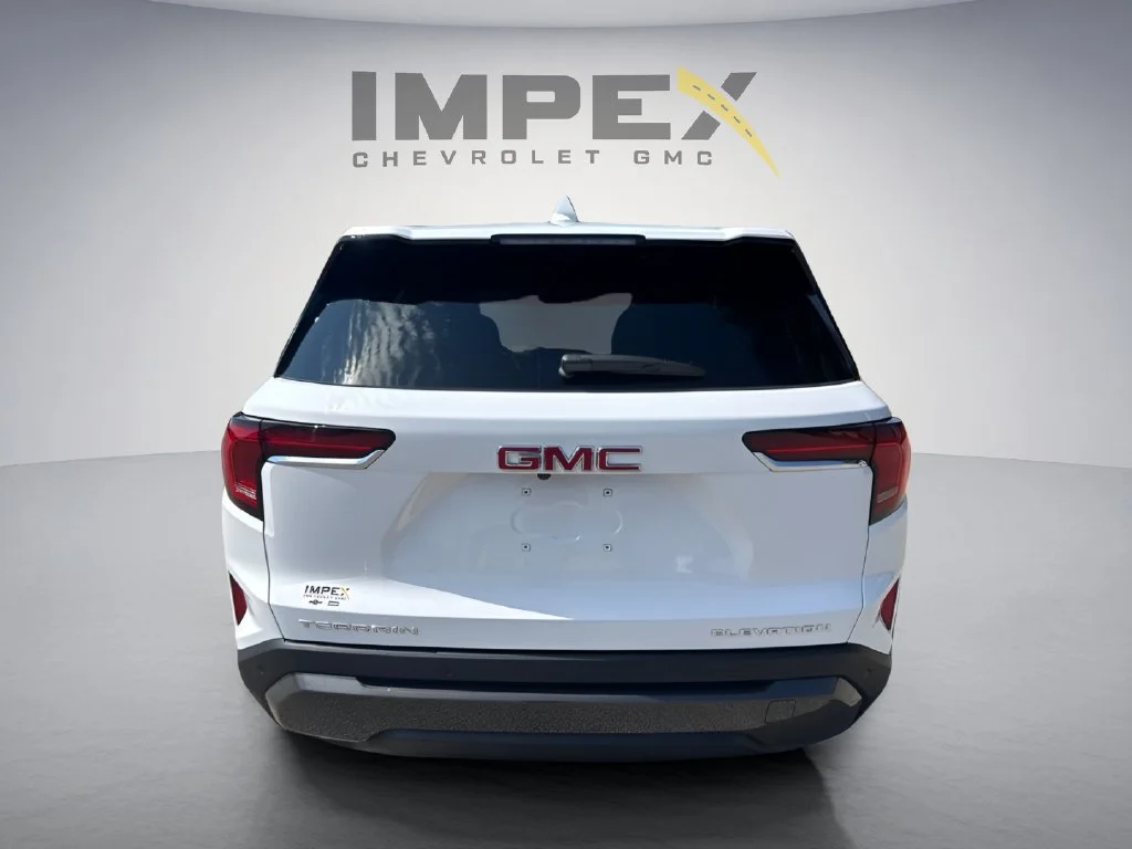 New 2027 Summit White GMC Elevation image 4