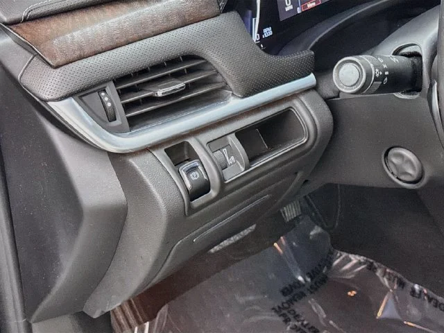 Used 2019 Black Cadillac Luxury image 10